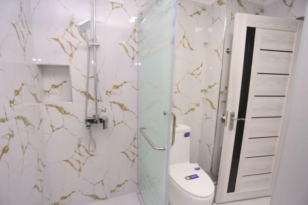 Luxury 2 Bedrooms Apartment Walking Distance From Gur-Emir Samarkand Ngoại thất bức ảnh