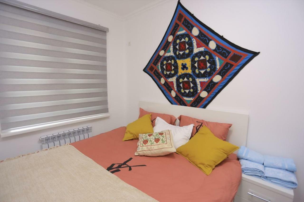 Luxury 2 Bedrooms Apartment Walking Distance From Gur-Emir Samarkand Ngoại thất bức ảnh