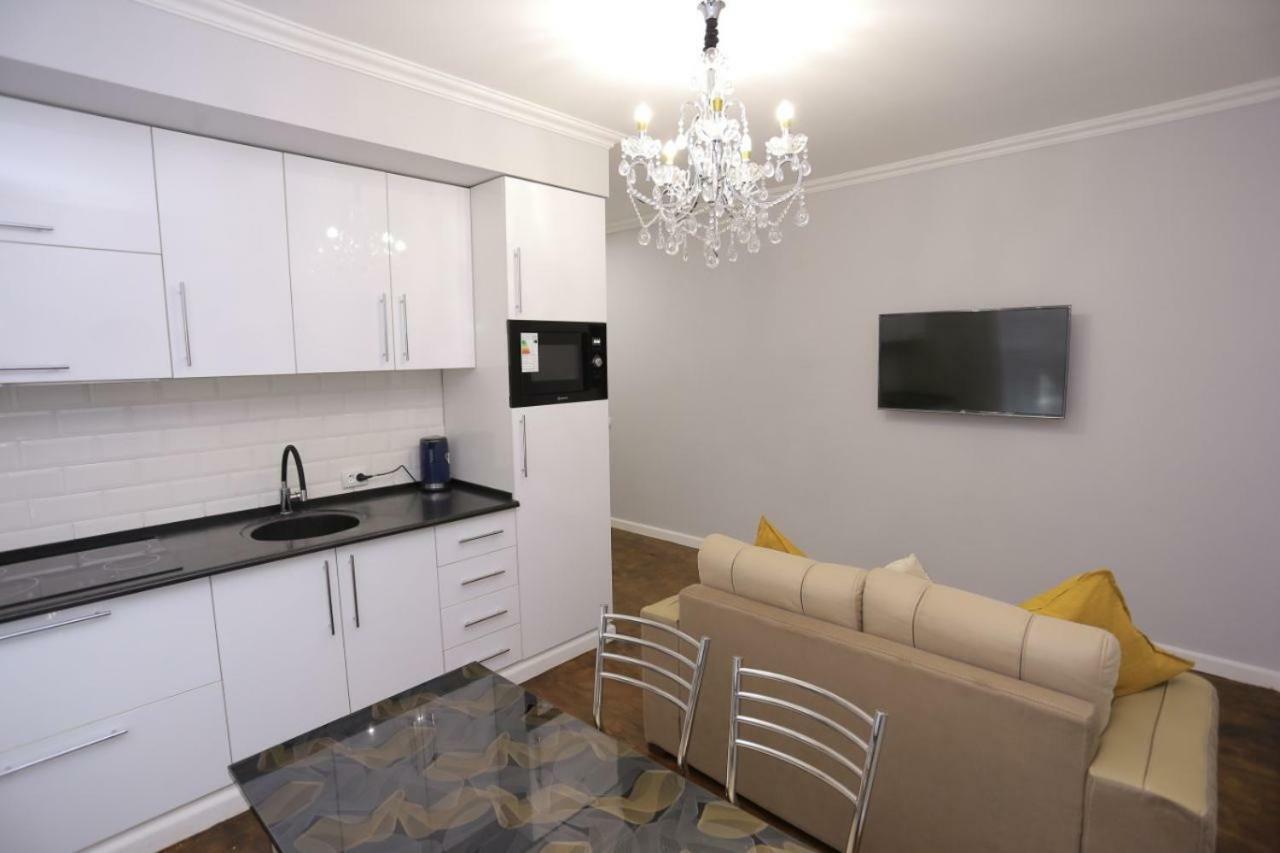 Luxury 2 Bedrooms Apartment Walking Distance From Gur-Emir Samarkand Ngoại thất bức ảnh